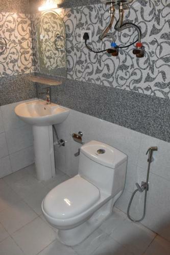 Hotel Vee Royal Retreat Manali