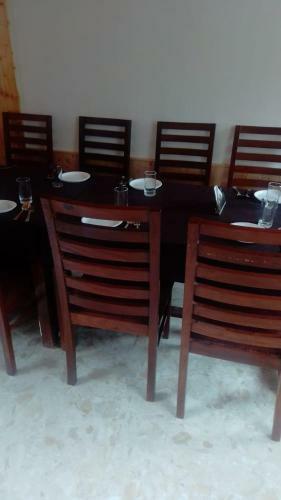 Hotel Aarti Villa Manali