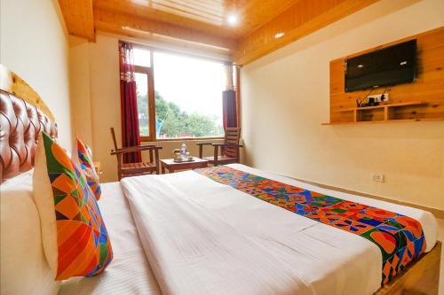 Fabhotel Castle Rock Vashisht
