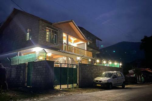 Villa Cheerful Cottages