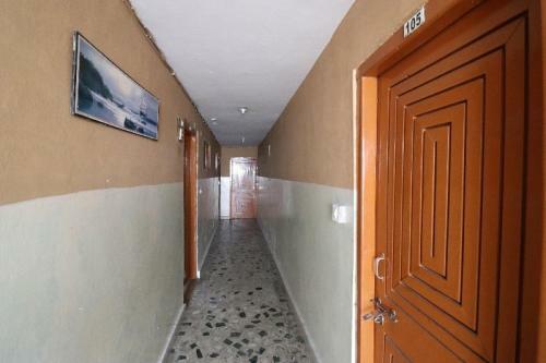 Oyo 81210 Hotel Mukesh