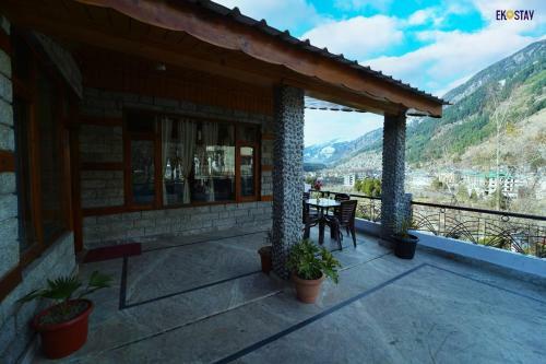 Eko Stay - Snowpeak Villa