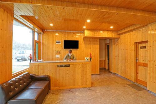 Hotel Capital O 84451 Prini View