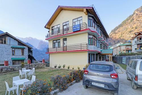 Hotel Capital O 84451 Prini View