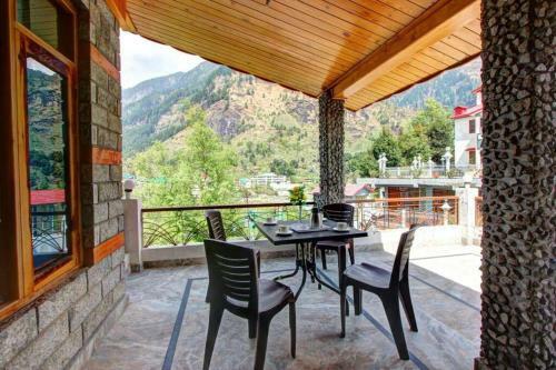 Redhomex Conifer Villa