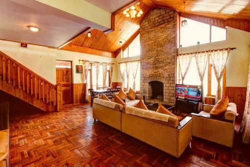 Redhomex Conifer Villa