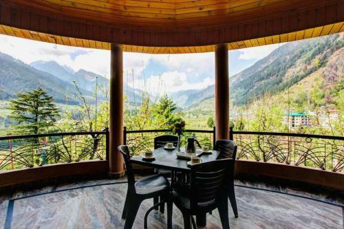 Redhomex Conifer Villa