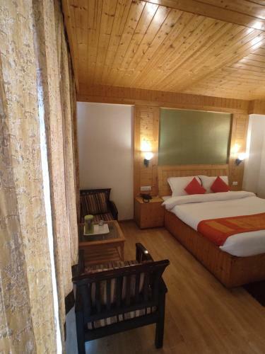 Hotel Grand Welcome Manali