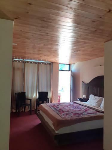 Hotel Devlok Inn