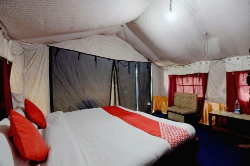 Hotel Oyo Flagship 44220 Camp Exotica