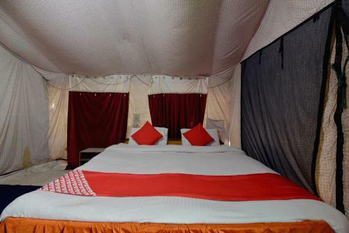 Hotel Oyo Flagship 44220 Camp Exotica