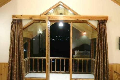 Villa 7bhk Woodstock Cottage Bonfire Chef Balcony