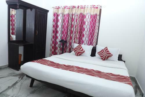 Hotel Greeshmam Holiday Inn