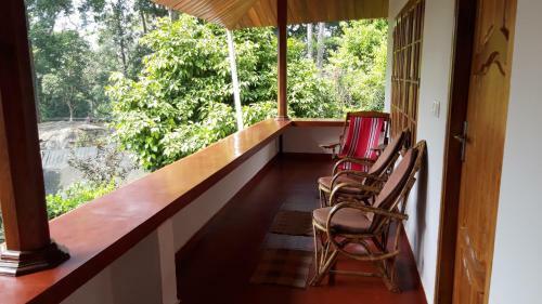 Rosegardens Eco Friendly Homestay,munnar