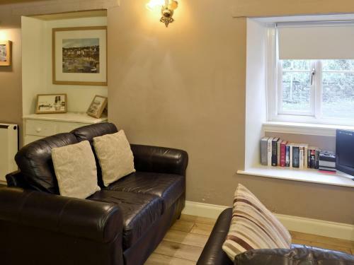 Larch Cottage