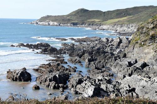 Watersmeet Hotel