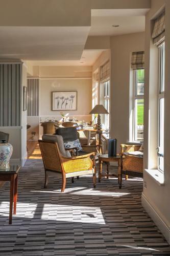 Watersmeet Hotel