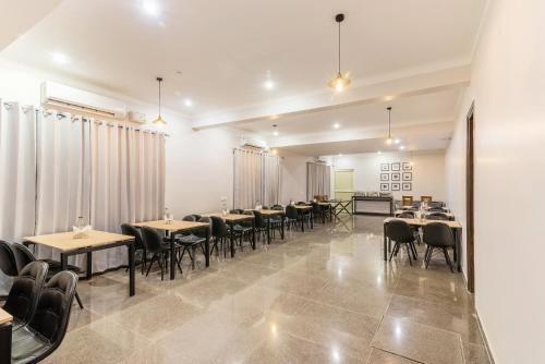 Hotel Silverkey Executive Stays 29607 Ecr 1
