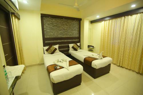 Hotel White Mount