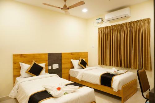Hotel The Chiraag Inn