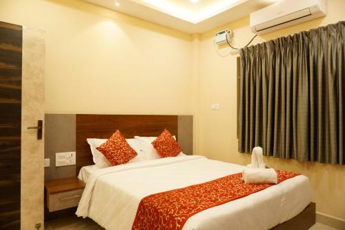 Hotel The Chiraag Inn