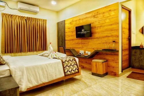 Hotel The Chiraag Inn