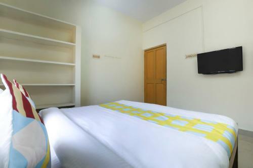 Hostal Oyo Home 69085 Bv Stayz