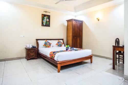 Fabhotel Blossoms Service Apartment