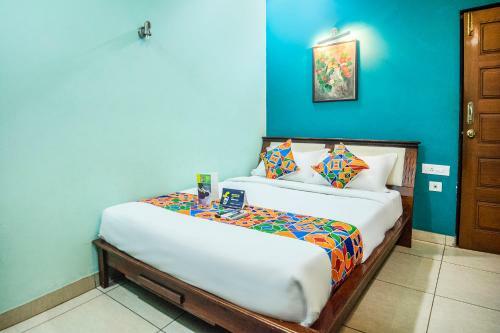 Fabhotel Blossoms Service Apartment