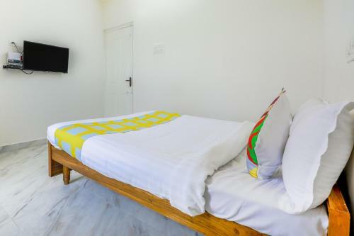 Hostal Oyo 80606 Elegant Stay