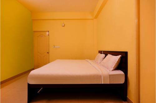 Fabhotel Green Tree Residency