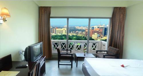 Hotel Royal Regency Lifotel By Crossway