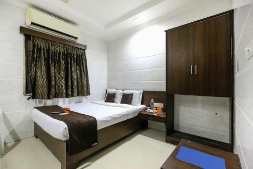 Hotel Fabexpress Prince Park I