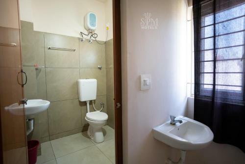 Spm Hotel Medavakkam