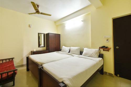 Fabhotel Comfort Park Inn