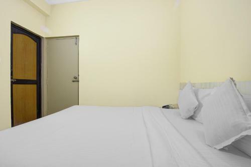 Hotel Collection O 85437 Silver Palace