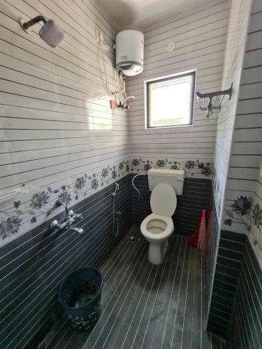 S4 Sruthi Service Apartments