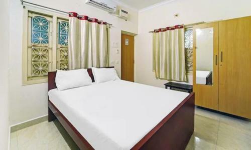 Hotel Arn Nanganallur