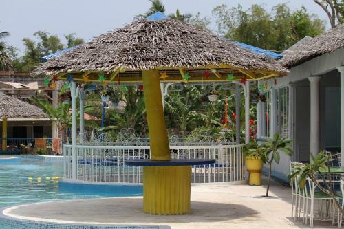 Hotel Sweetwater Resort