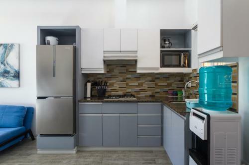 Green Turtle Residences Apartment 2a
