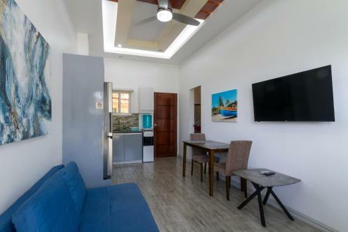 Green Turtle Residences Apartment 2a