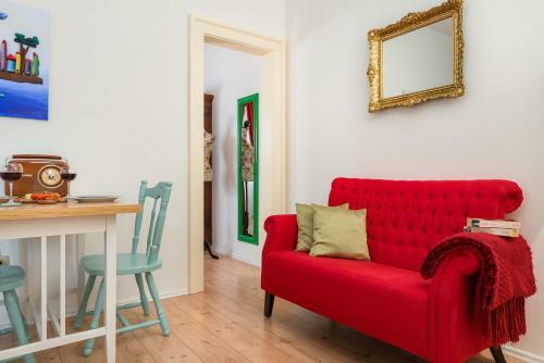 Luxury Boutique Apartment Stone Palace