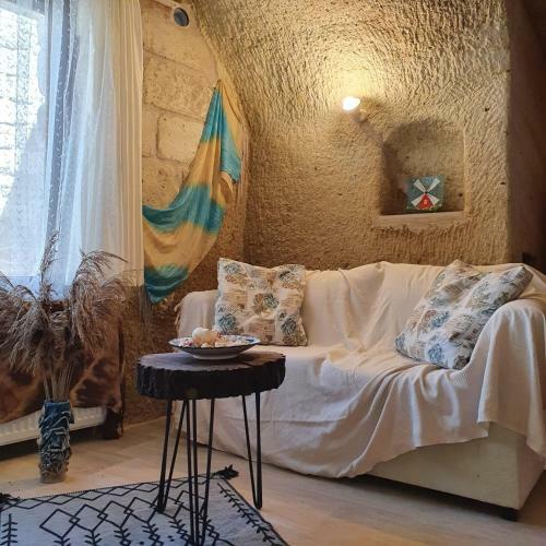 Villa Deep Cave House