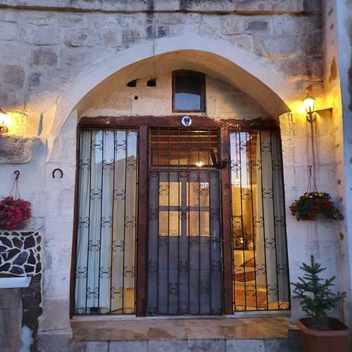 Deep Cave House Cappadocia
