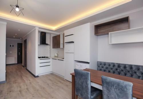 Y?lmaz Suit Apartments