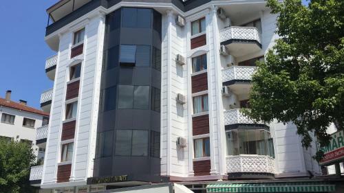 Y?lmaz Suit Apartments