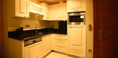 Apartments Goldcity 2+1