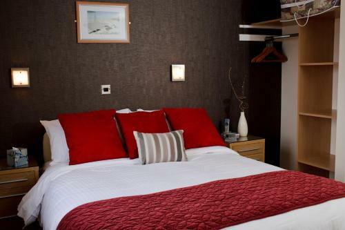 Tingle Creek Hotel