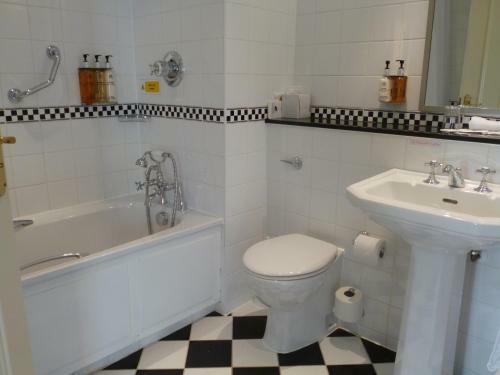 Hotel Luttrell Arms