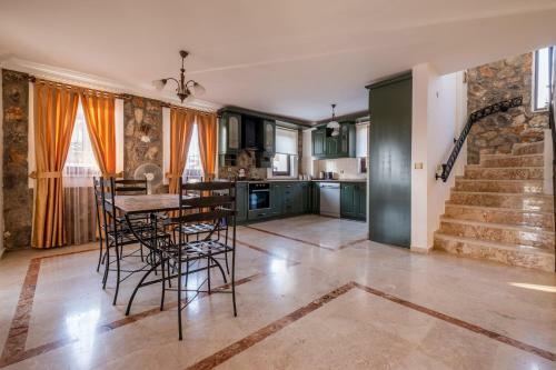 Papatya Villa -solo Villa